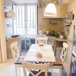 White Borgo Rome