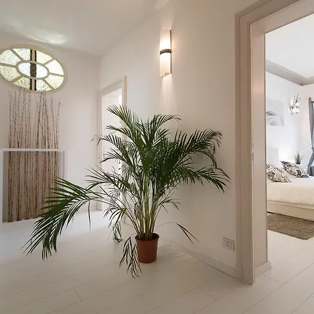 Apartment White Borgo *