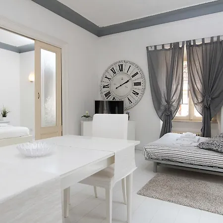 White Borgo *
